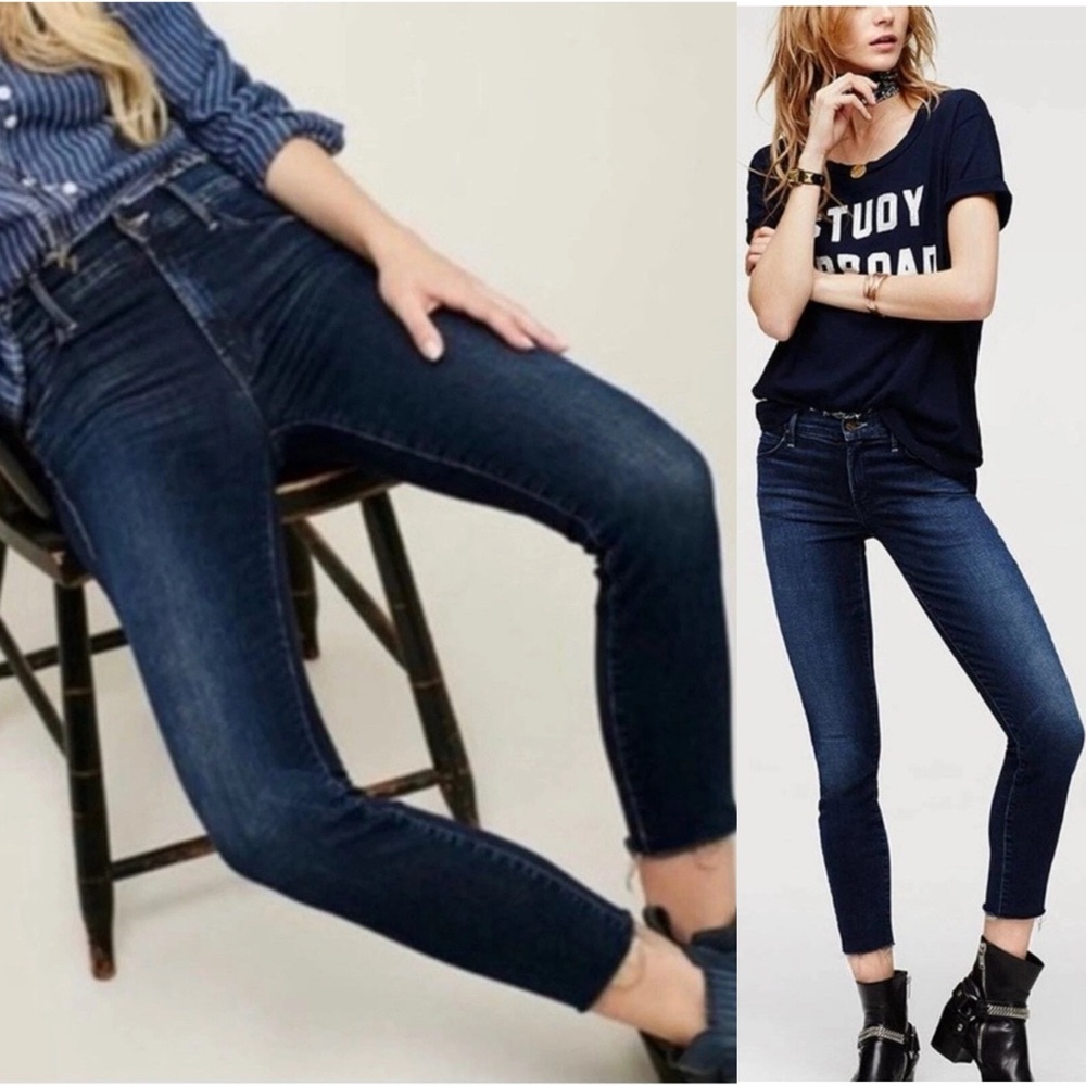 MOTHER Double Fray Charmer Crop Jeans in Photo Finish 31